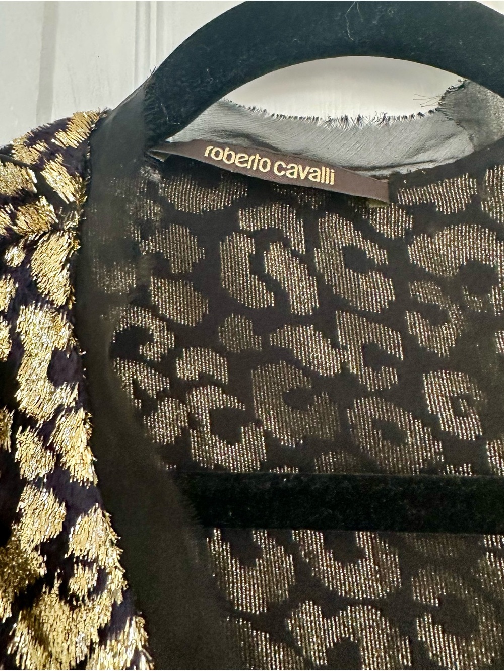 Women’s Roberto Cavalli V-Neck Half Zip Jacket Sz 40/4, Gold Velvet, Silk Hem - Picture 3 of 10